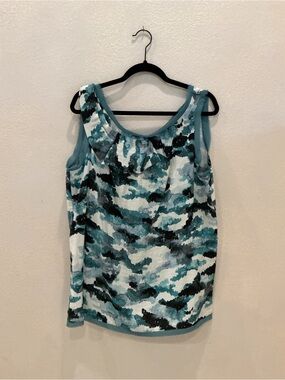 Vera Wang Sleeveless Teal Patterned  Top size XL